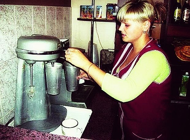 Секрет приготовления молочного коктейля, как в детстве - по-советски