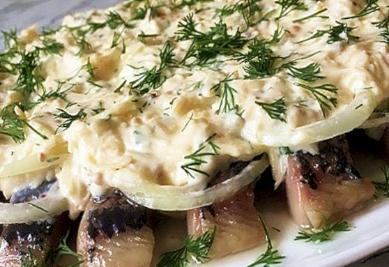 Новый рецепт сельди под сырным соусом - это безумно вкусно!
