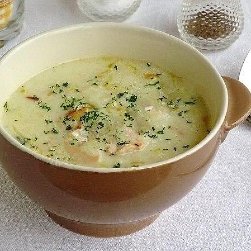 Английский куриный суп с плавленым сыром