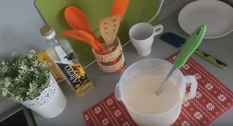 Блины на воде — 5 рецептов приготовления вкусных блинчиков