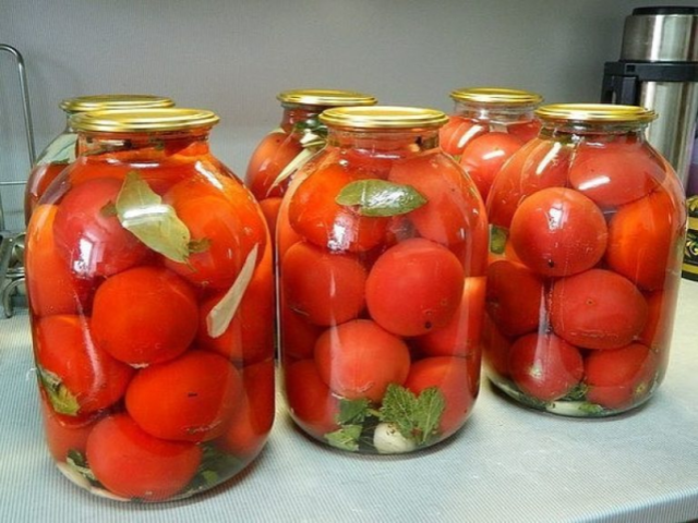 Помидоры по этому рецепту получаются просто великолепными! Самые вкусные помидоры «Царские».
