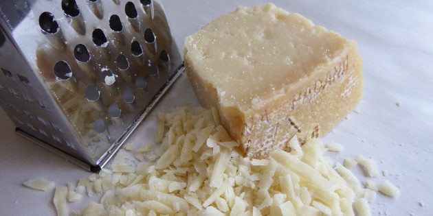 10 продуктов, в которых кальция больше, чем в твороге. Найдутся в любом супермаркете и не ударят по карману.