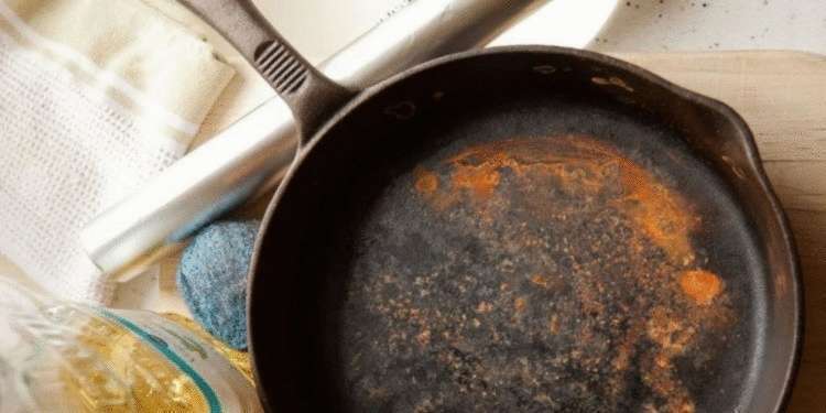Как избавиться от ржавчины на кухонной утвари: 3 способа